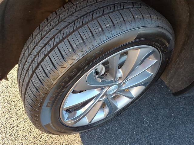 used 2023 Buick Encore GX car, priced at $22,385