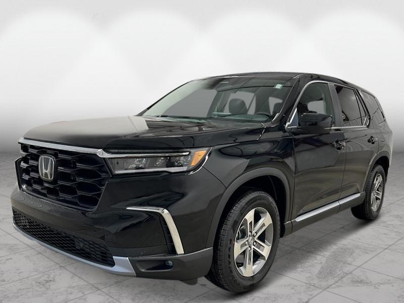 new 2025 Honda Pilot car, priced at $47,050