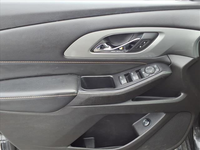 used 2021 Chevrolet Traverse car, priced at $19,448