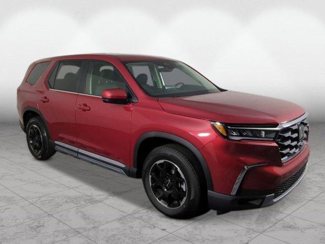 new 2025 Honda Pilot car, priced at $46,834