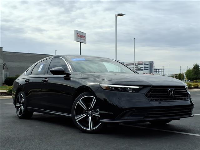 used 2025 Honda Accord Hybrid car, priced at $28,979
