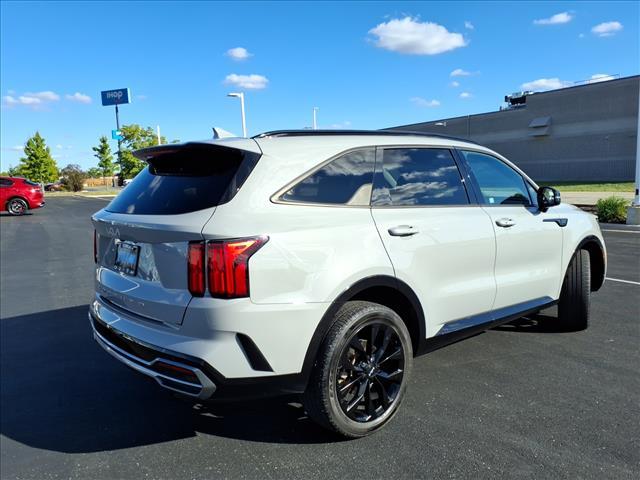 used 2022 Kia Sorento car, priced at $26,947