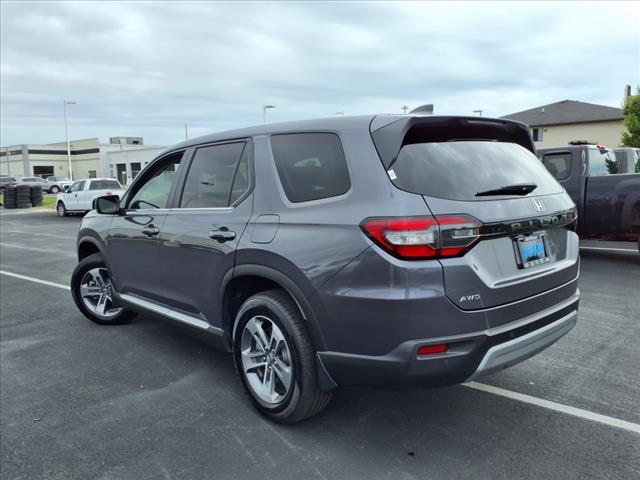 used 2025 Honda Pilot car, priced at $44,334
