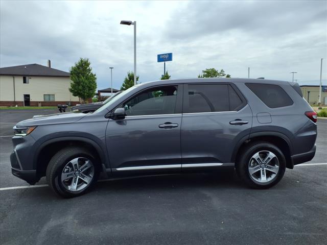 used 2025 Honda Pilot car, priced at $44,334