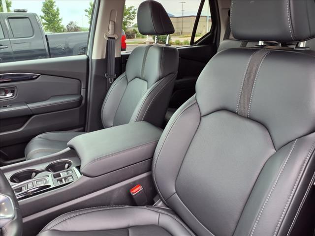 used 2025 Honda Pilot car, priced at $44,334