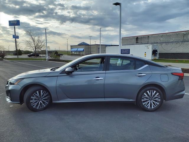 used 2023 Nissan Altima car, priced at $20,822