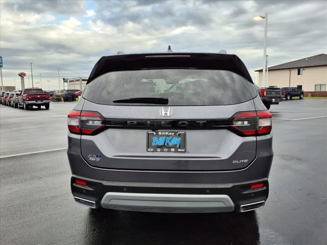 used 2025 Honda Pilot car, priced at $46,365