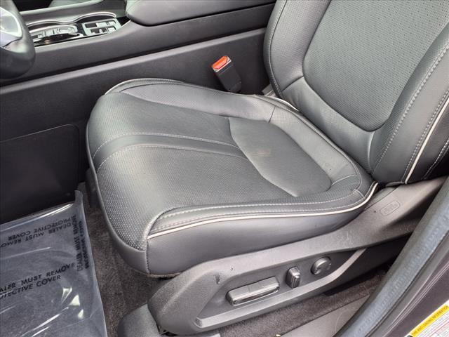 used 2025 Honda Pilot car, priced at $46,365
