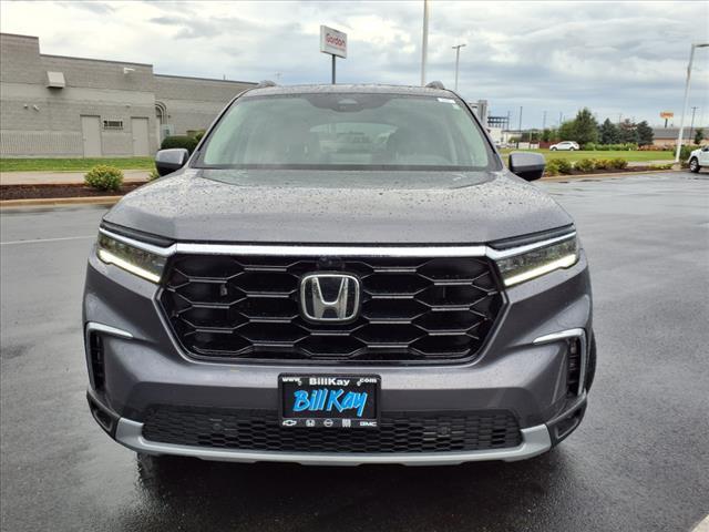 used 2025 Honda Pilot car, priced at $46,365