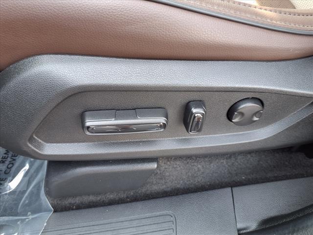 used 2025 Honda Pilot car, priced at $47,845