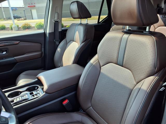 used 2025 Honda Pilot car, priced at $47,845