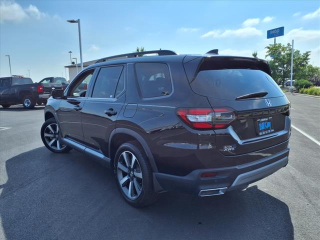 used 2025 Honda Pilot car, priced at $47,845