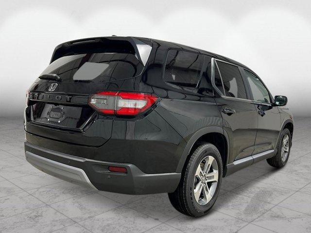 new 2025 Honda Pilot car, priced at $44,223