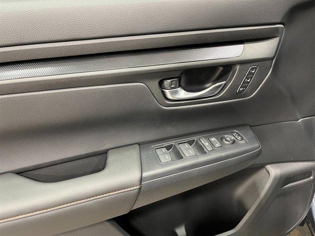 new 2025 Honda CR-V Hybrid car, priced at $39,726