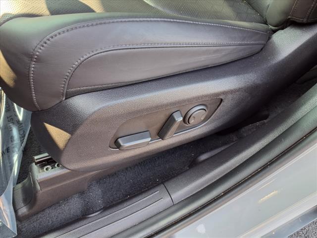 used 2024 Kia Carnival car, priced at $37,650