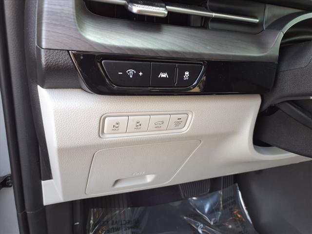 used 2024 Kia Carnival car, priced at $37,650