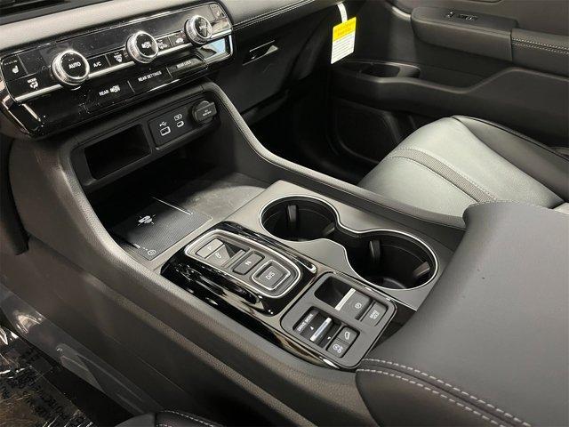 new 2025 Honda Pilot car, priced at $46,913