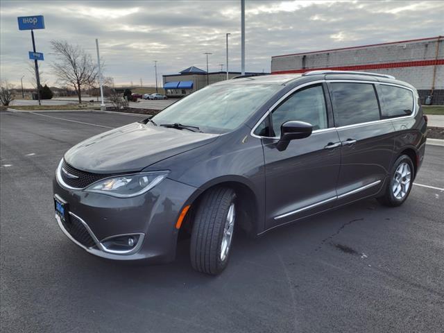 used 2019 Chrysler Pacifica car, priced at $17,495