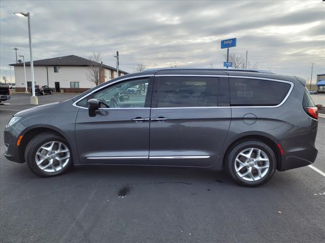 used 2019 Chrysler Pacifica car, priced at $17,495