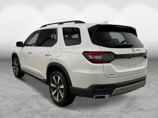 new 2025 Honda Pilot car, priced at $51,104