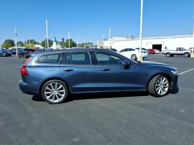 used 2020 Volvo V60 car, priced at $23,628
