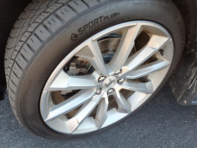used 2020 Volvo V60 car, priced at $23,628