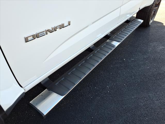 used 2018 GMC Canyon car, priced at $22,670