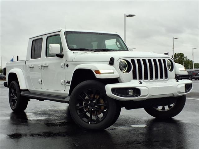 used 2023 Jeep Gladiator car, priced at $34,972