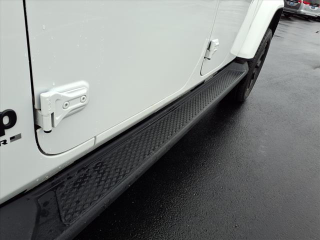 used 2023 Jeep Gladiator car, priced at $34,972