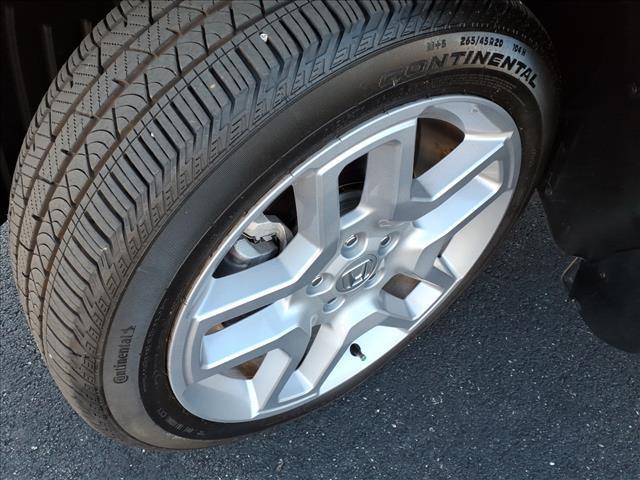 used 2025 Honda Passport car, priced at $36,587