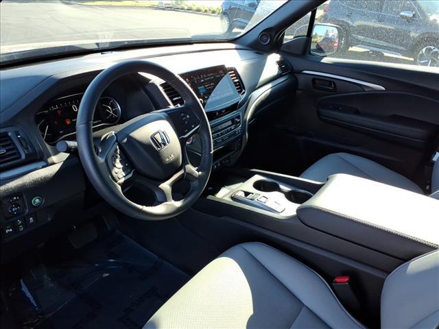 used 2025 Honda Passport car, priced at $36,587