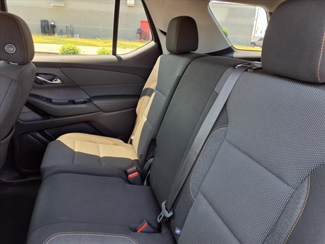 used 2021 Chevrolet Traverse car, priced at $22,847