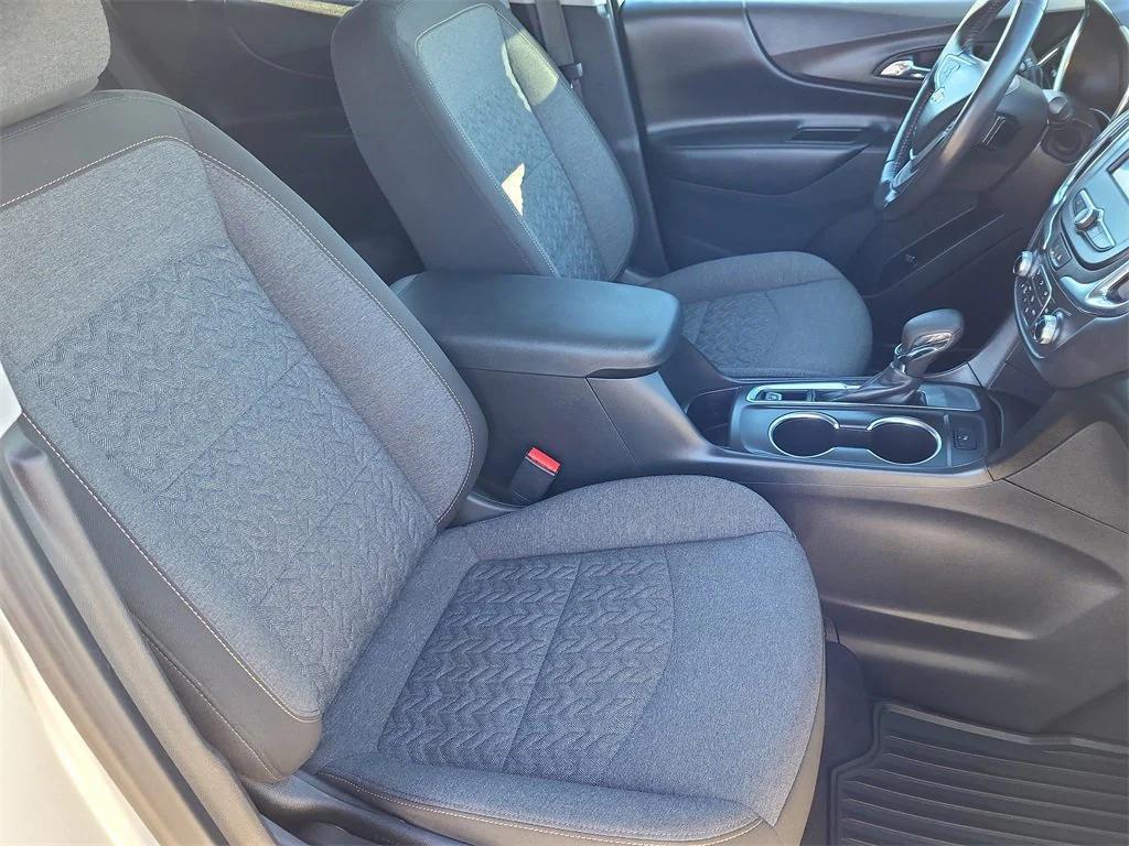 used 2022 Chevrolet Equinox car, priced at $21,986