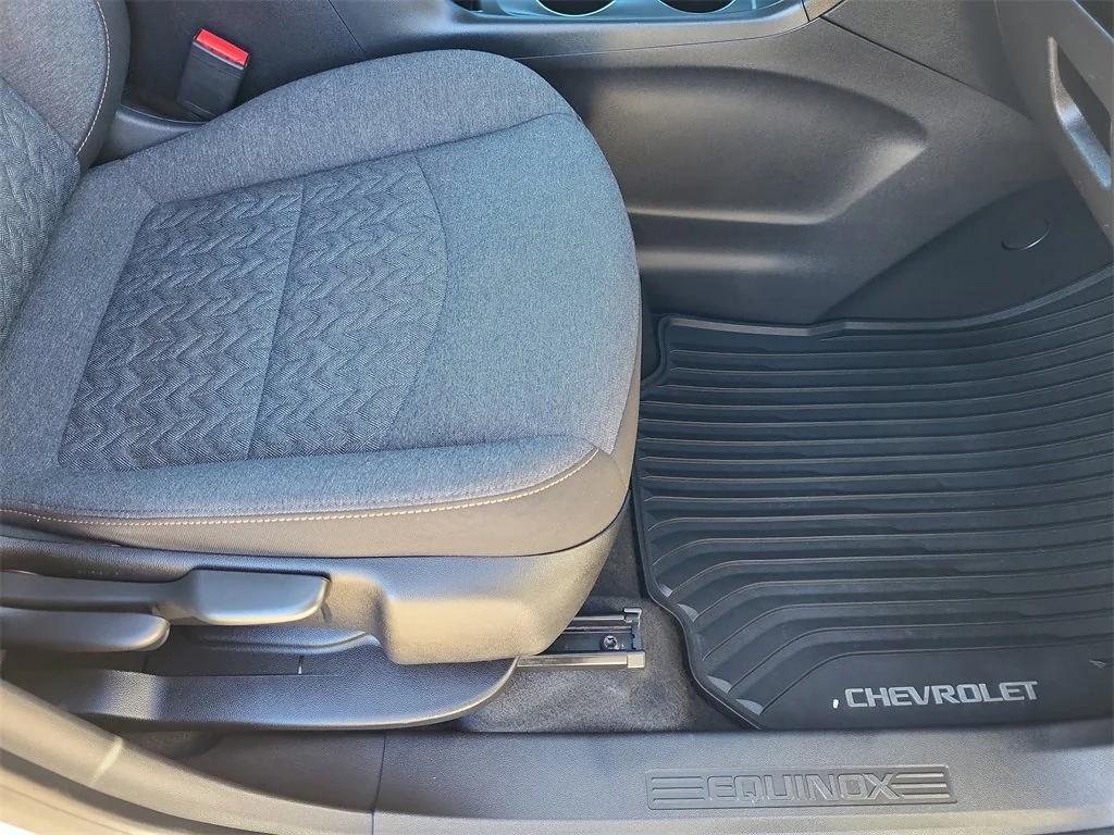 used 2022 Chevrolet Equinox car, priced at $21,986