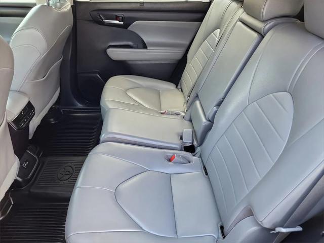 used 2023 Toyota Highlander car, priced at $39,891