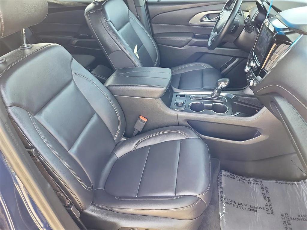 used 2023 Chevrolet Traverse car, priced at $34,325