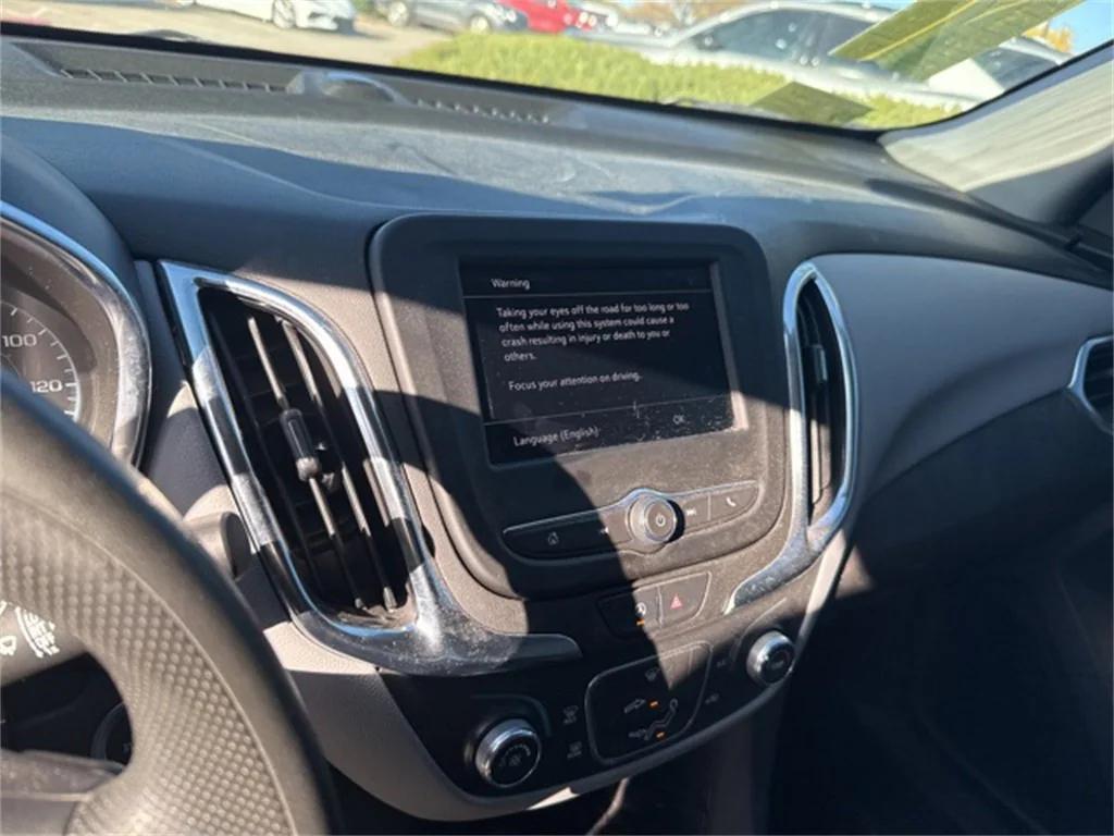 used 2024 Chevrolet Equinox car, priced at $23,985