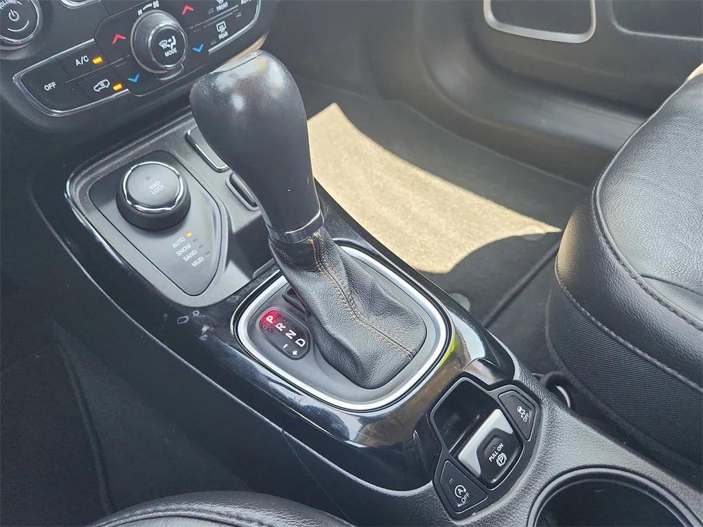 used 2018 Jeep Compass car, priced at $19,290