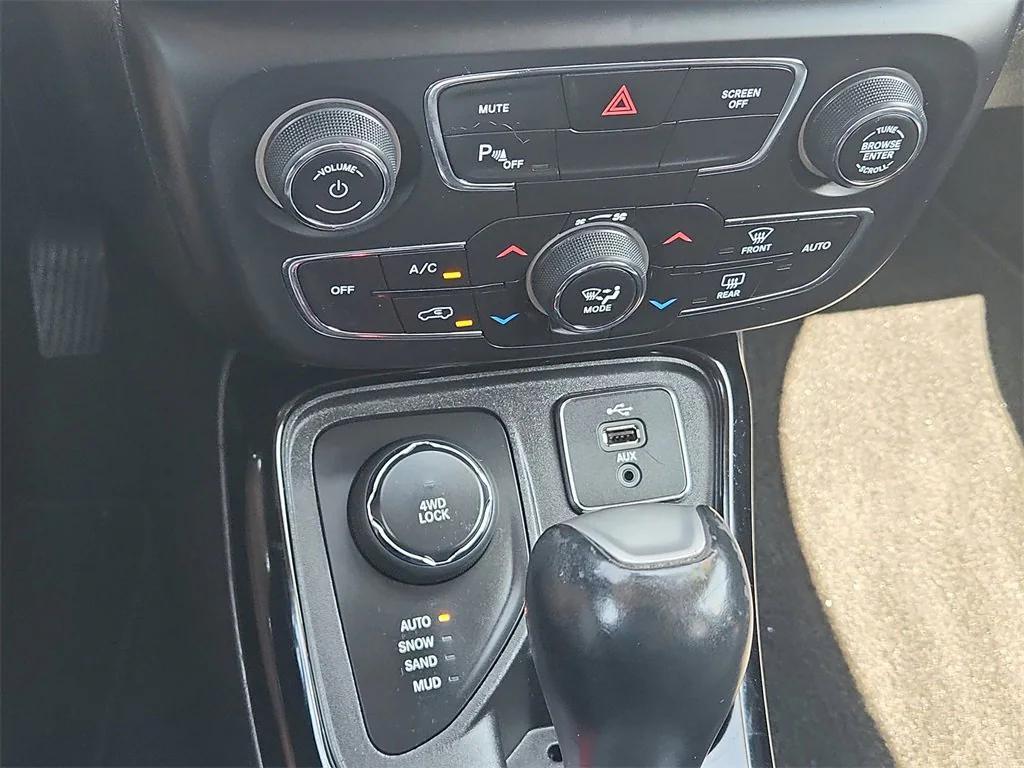 used 2018 Jeep Compass car, priced at $19,290