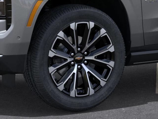 new 2025 Chevrolet Suburban car, priced at $91,980