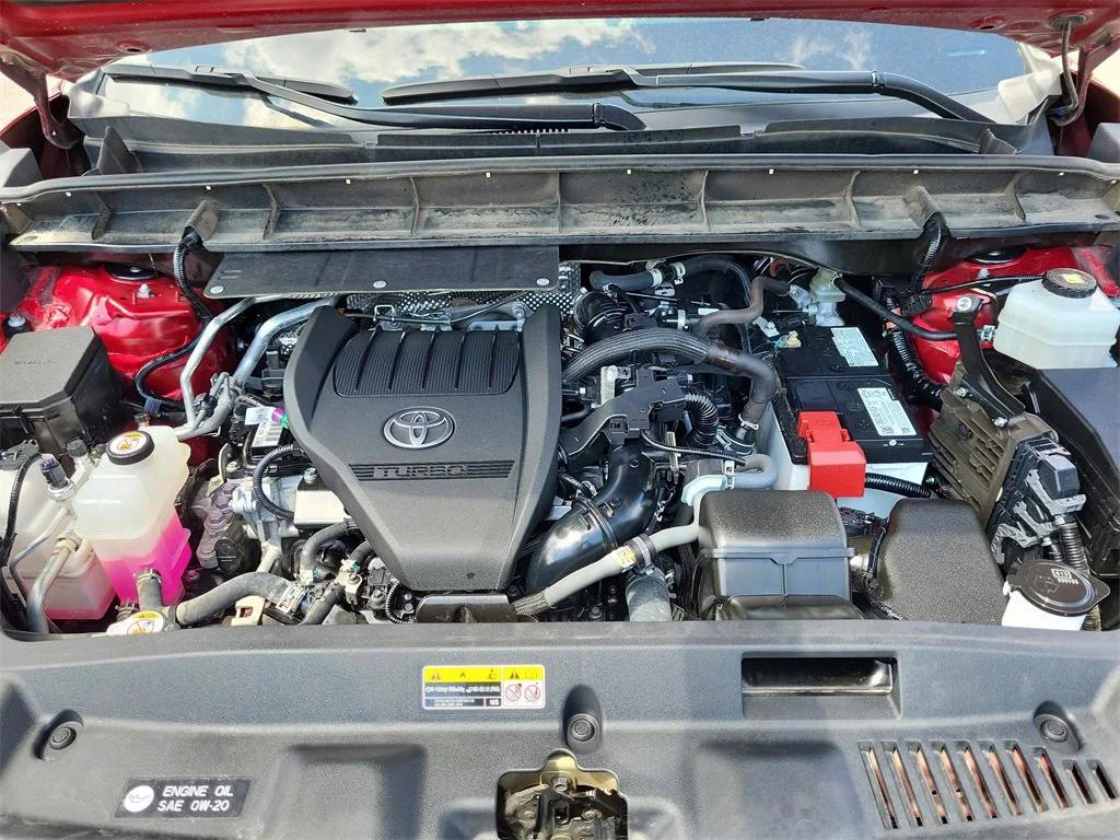 used 2023 Toyota Highlander car, priced at $36,799