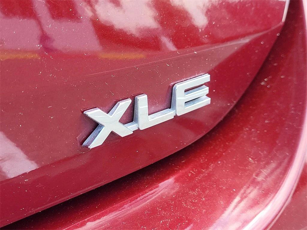 used 2023 Toyota Highlander car, priced at $36,799