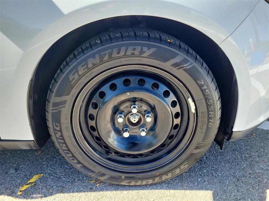 used 2012 Ford Focus car, priced at $8,999