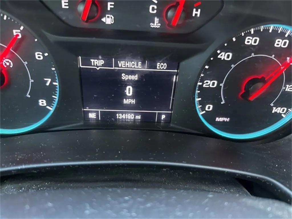 used 2020 Chevrolet Equinox car, priced at $11,473