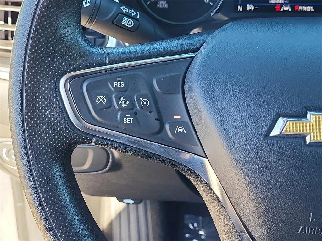 used 2023 Chevrolet Equinox car, priced at $24,698