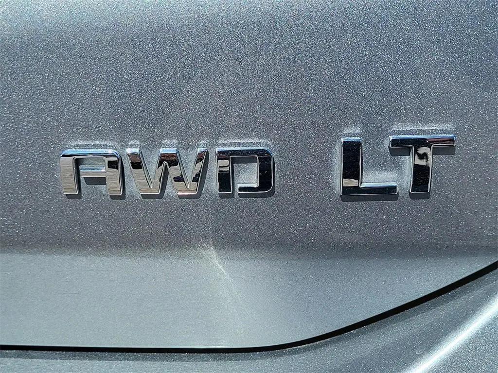 used 2023 Chevrolet Equinox car, priced at $24,698