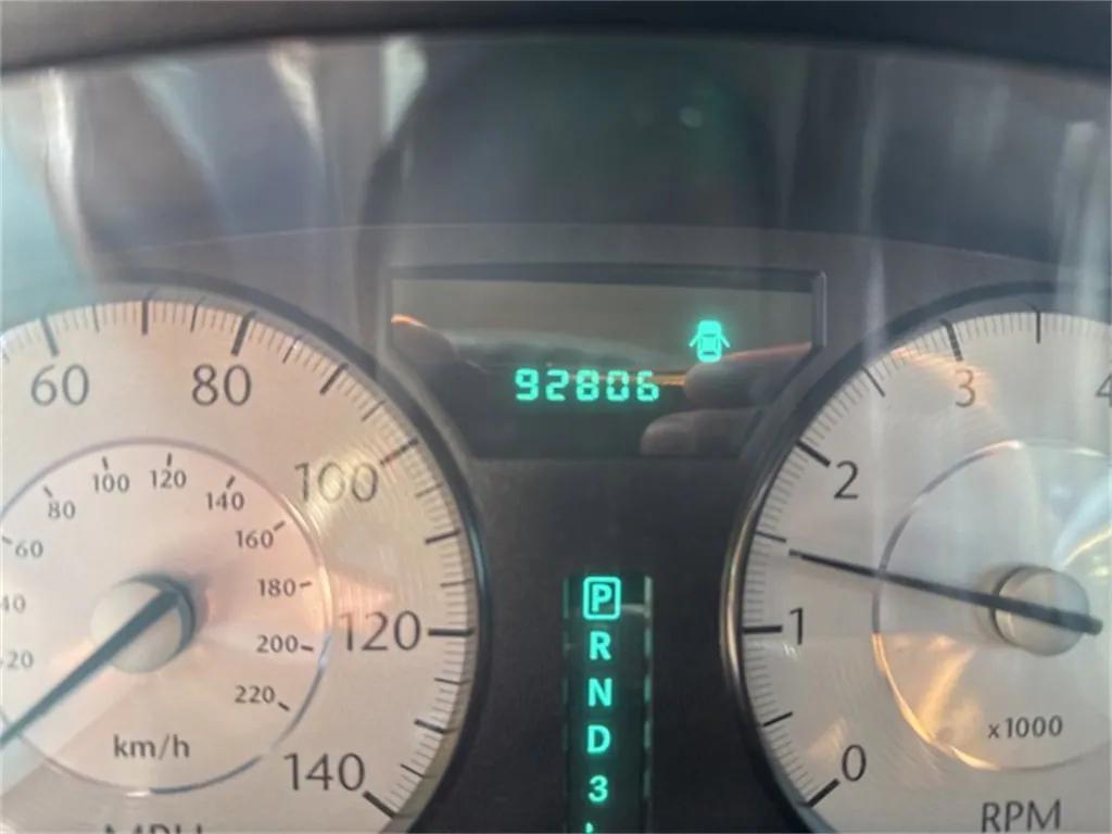 used 2008 Chrysler 300 car, priced at $9,999