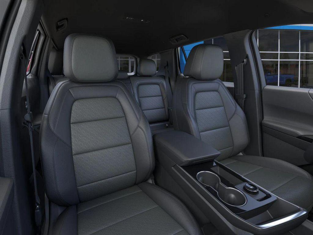 new 2026 Chevrolet Equinox car, priced at $33,040