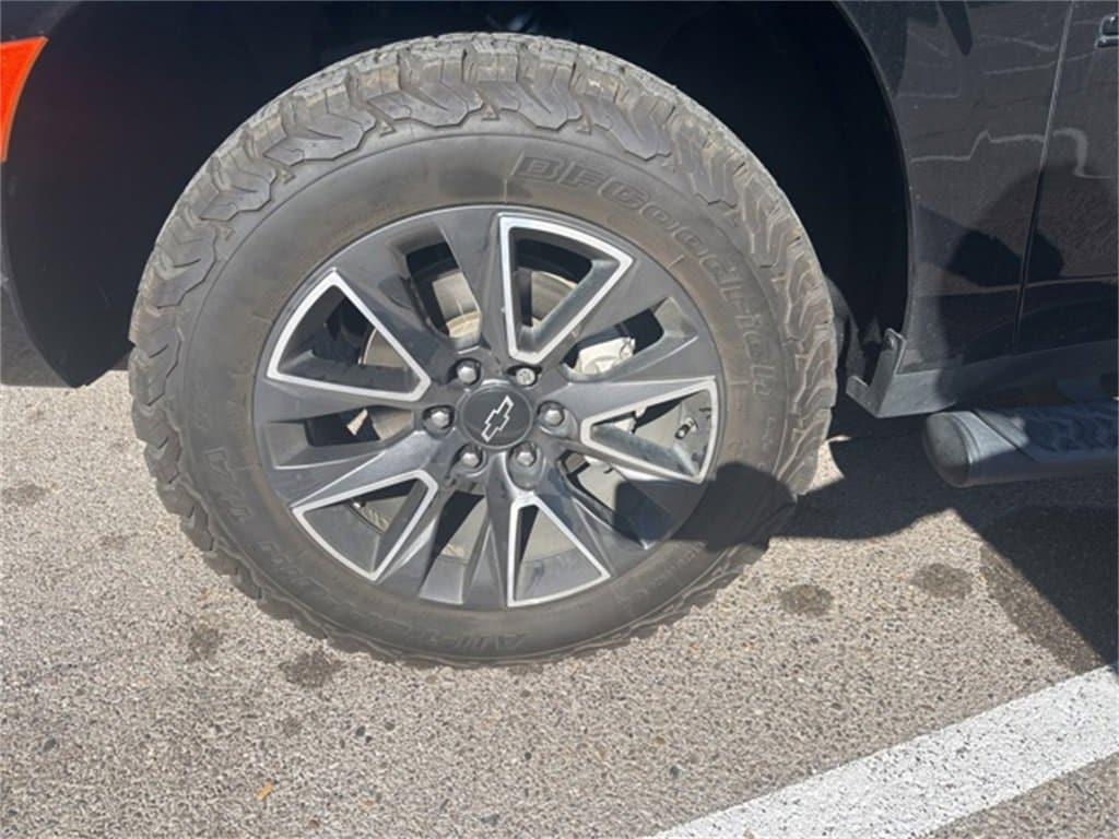 used 2021 Chevrolet Suburban car, priced at $43,621