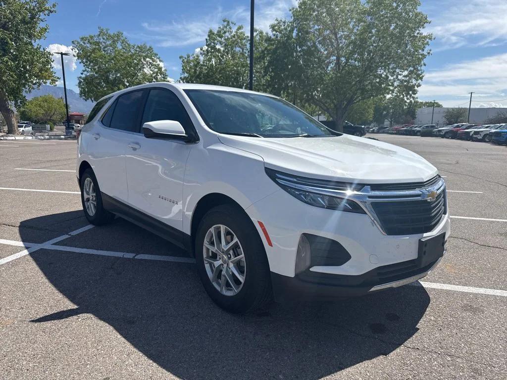 used 2024 Chevrolet Equinox car, priced at $27,999